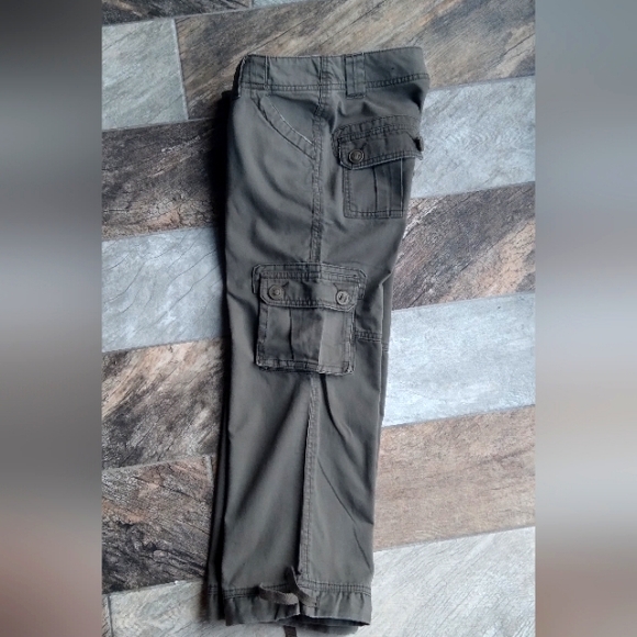 Cargo Capri pants size 3 - Picture 2 of 10